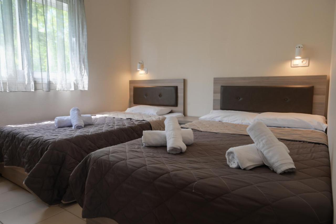 Priona Rooms Paralía Skotínis Exteriör bild