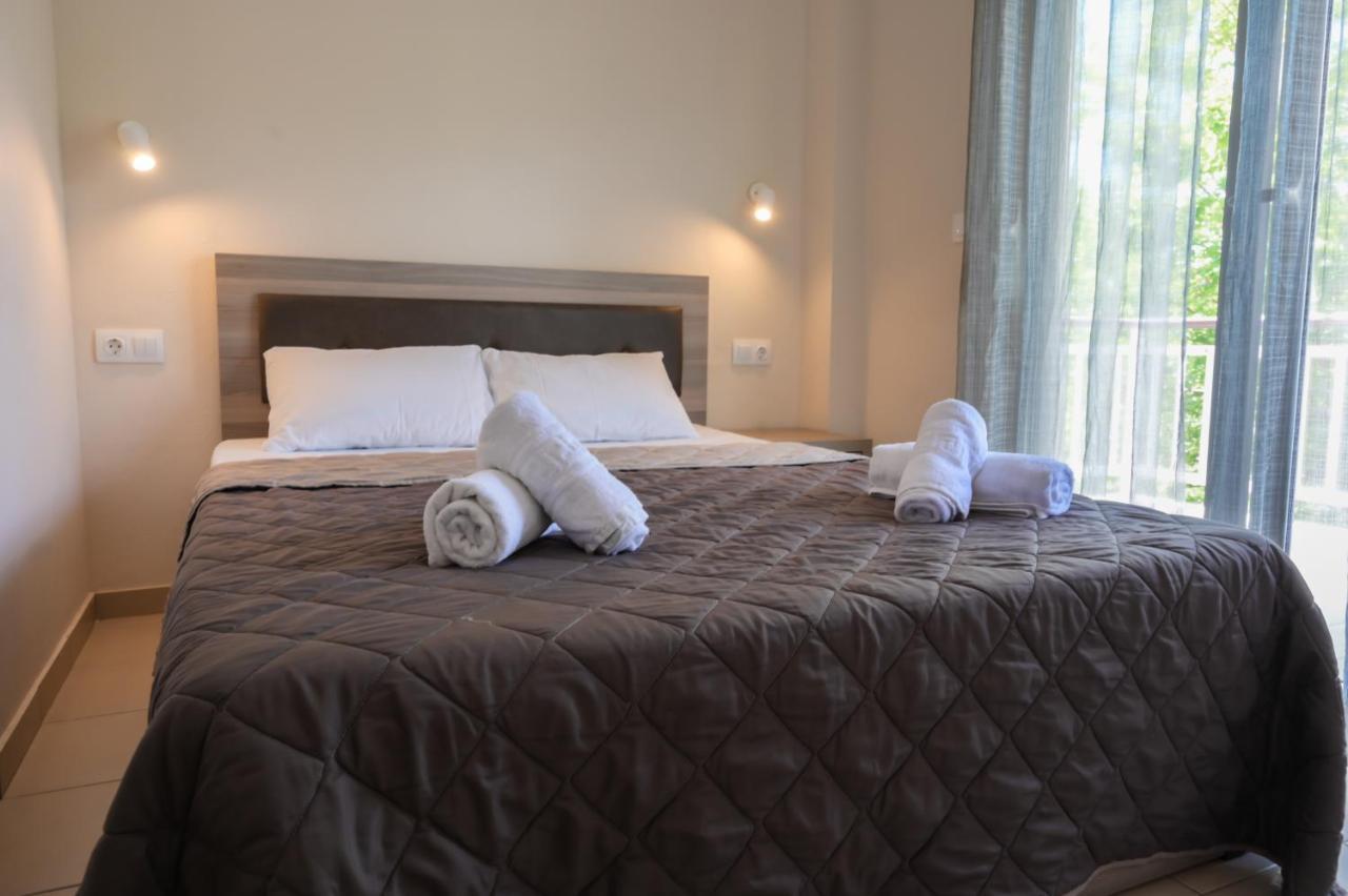Priona Rooms Paralía Skotínis Exteriör bild