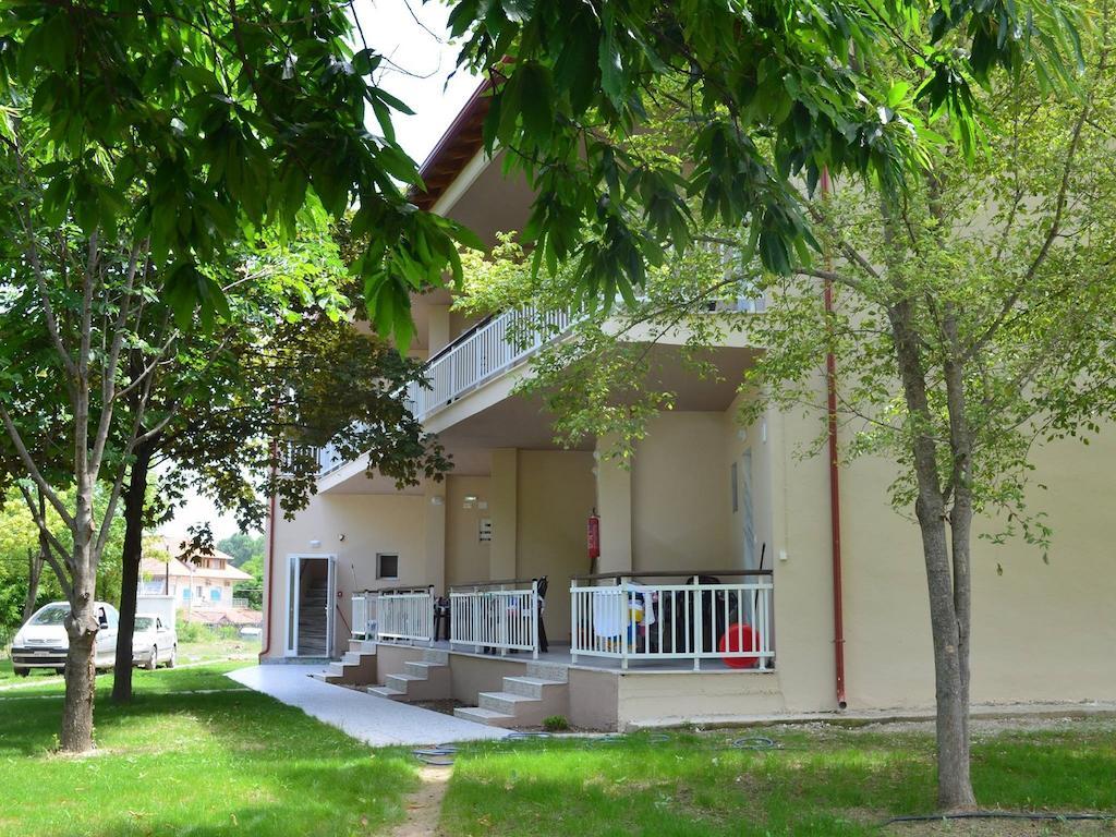 Priona Rooms Paralía Skotínis Exteriör bild